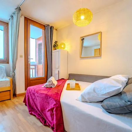 Apartment In-out, Heart Of Spacious Flat , Wifi A9 Val Thorens
