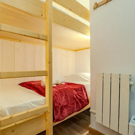 In-out, Heart Of Spacious Flat , Wifi A9 Apartment *