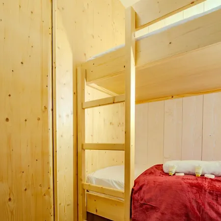 Apartment In-out, Heart Of Spacious Flat , Wifi A9